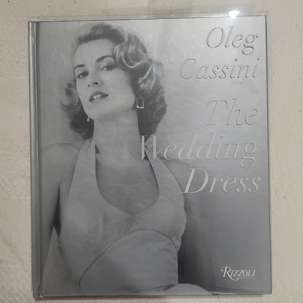 Oleg Cassini The Wedding Dress Rizzoli New York